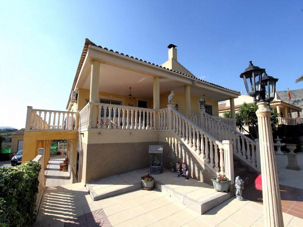 6 bedroom villa for sale in Murcia, Fortuna, Spain