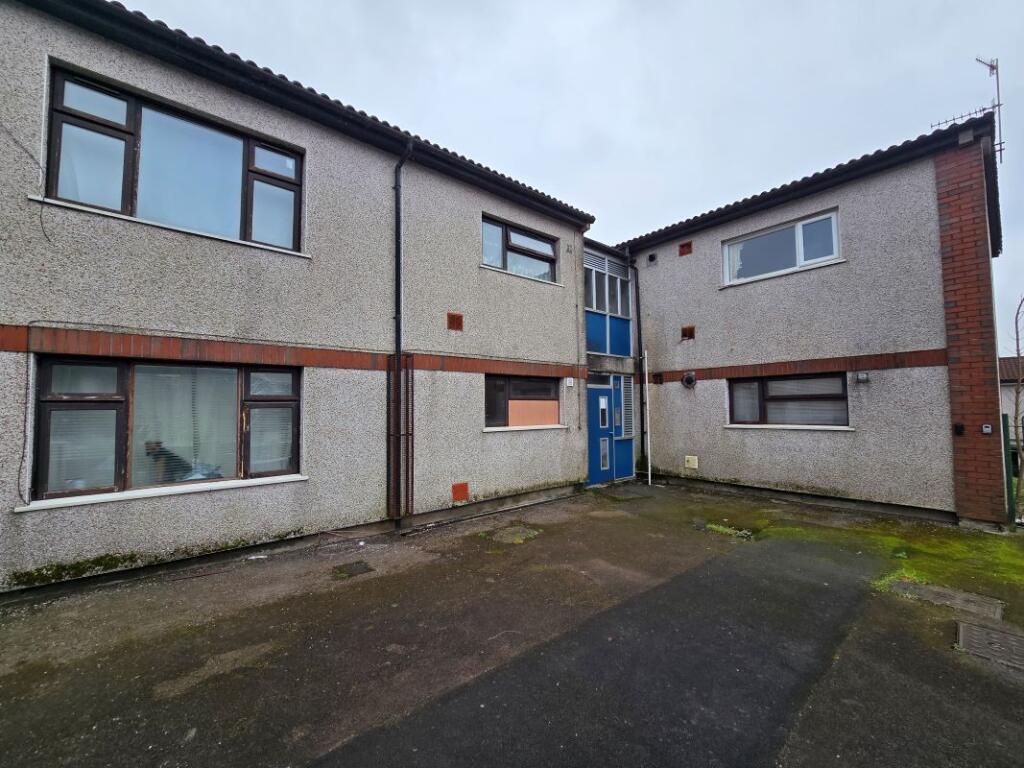 Property image for 52 Milton Place, Machen, Caerphilly, Mid Glamorgan, CF83 8TR