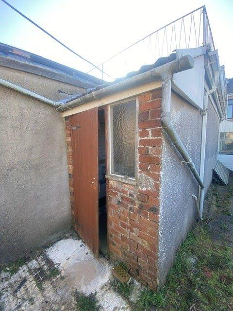 Main image of property: Ty bach Twt, 33 Station Road, Ammanford, Dyfed, SA18 2DB