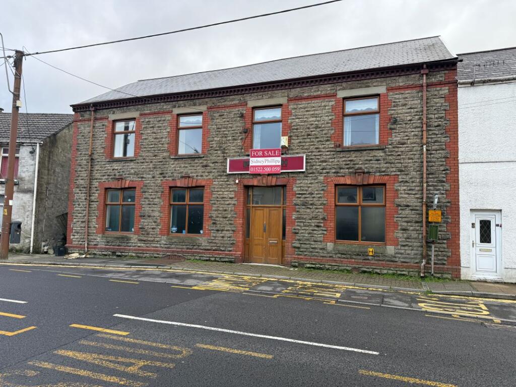 Main image of property: Elderbush Inn, 57 High Street, Nantyffyllon, Maesteg, Mid Glamorgan, CF34 0BS