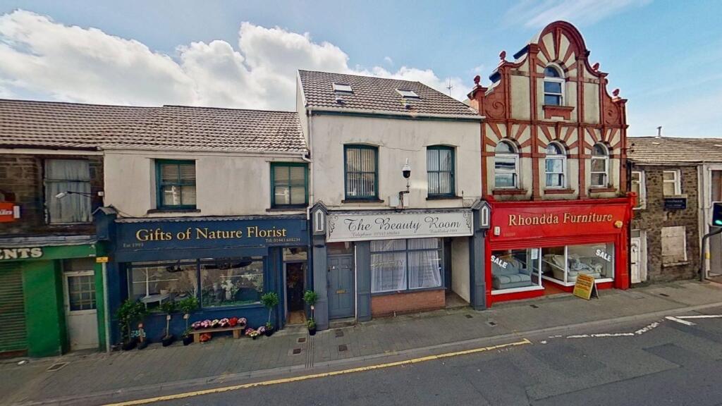 Main image of property: 52-53 Pontypridd Road, Porth, CF39 9PG