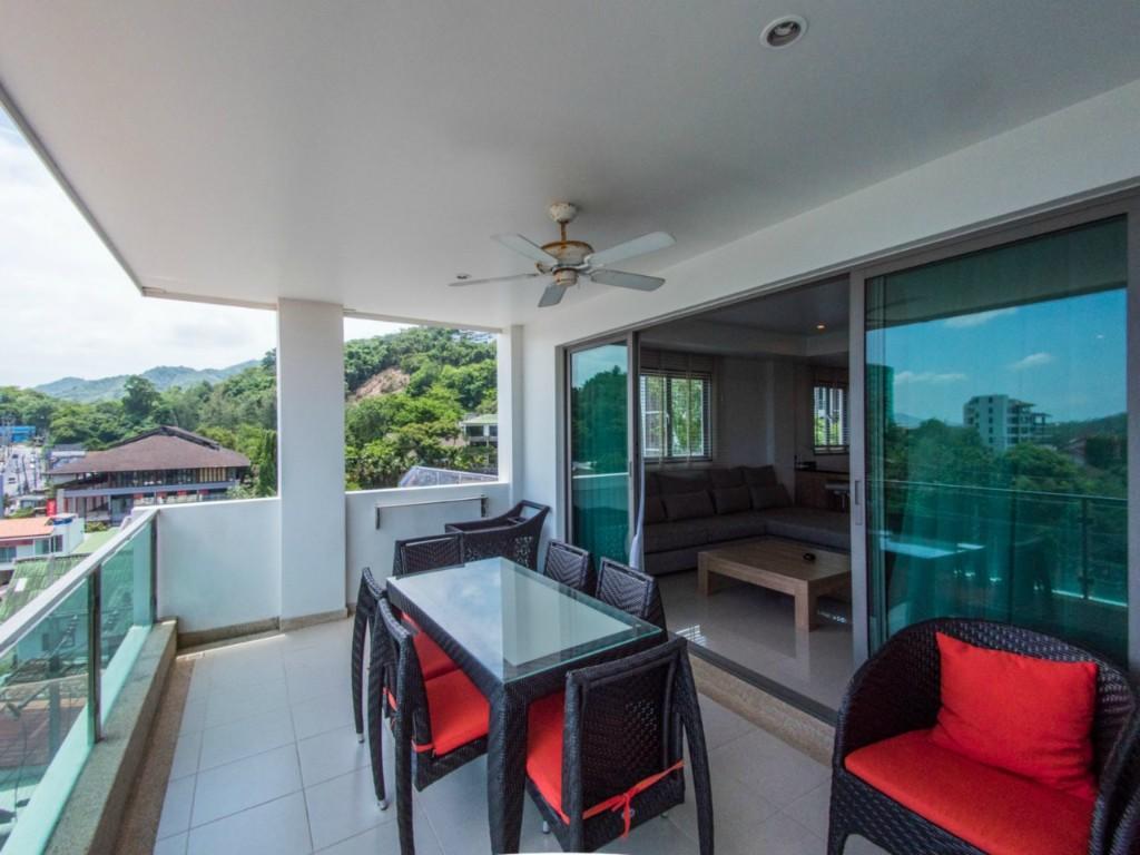 1 bedroom apartment for sale in Surin, Phuket, Thailand