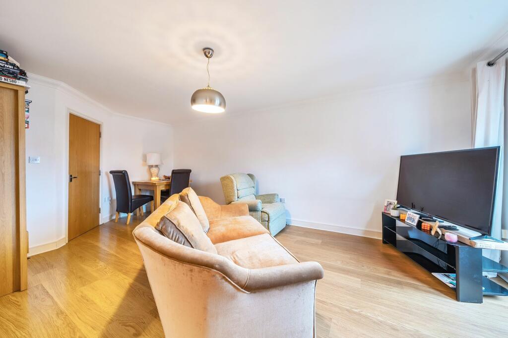 Additional property image - Queens Terrace, Ongar CM5