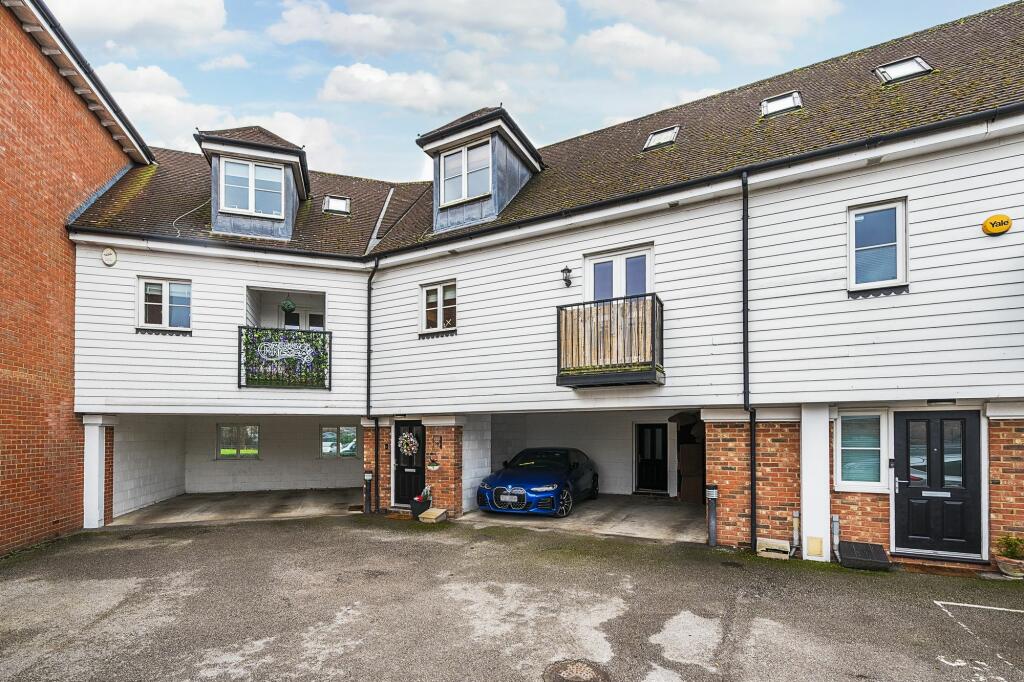 Additional property image - Queens Terrace, Ongar CM5