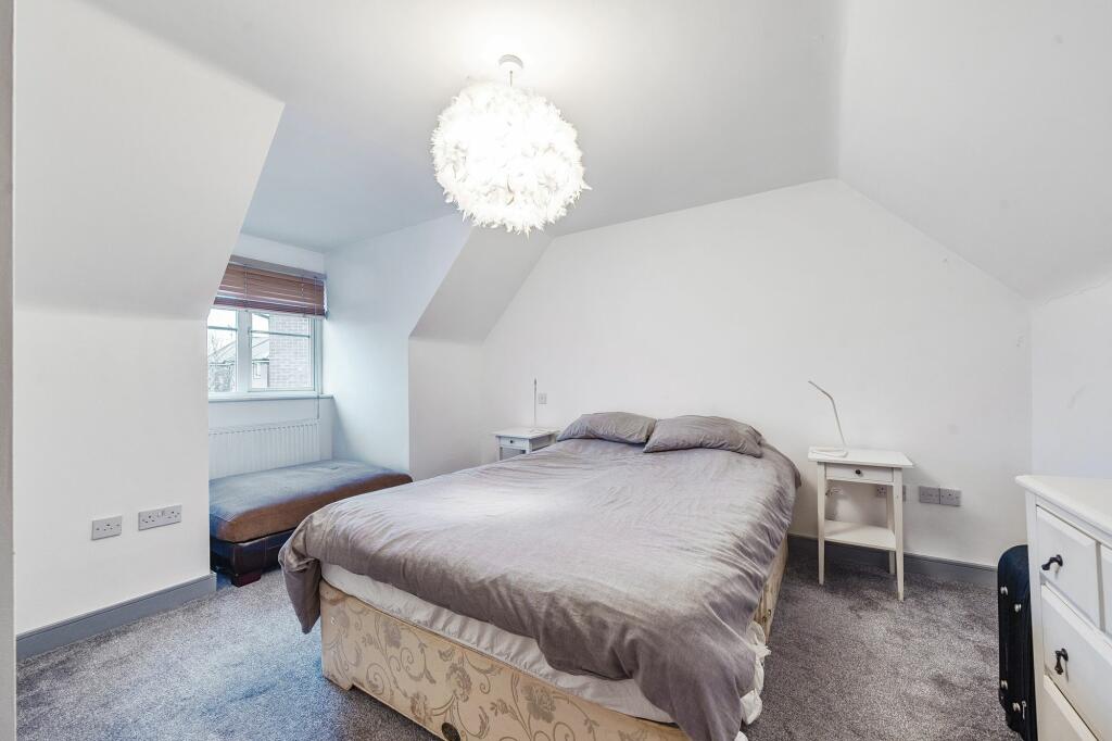 Additional property image - Queens Terrace, Ongar CM5