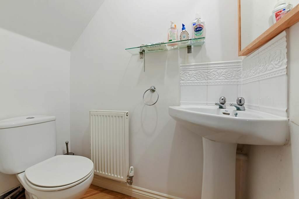 Additional property image - Bradford Drive, Colchester CO4