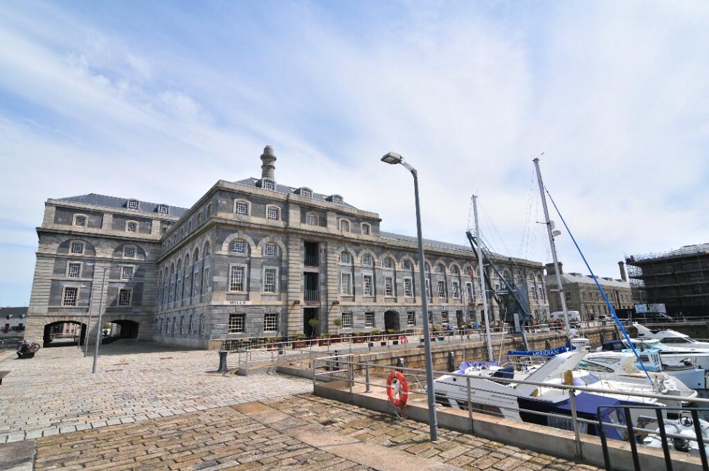 1 bedroom apartment for rent in Royal William Yard, Plymouth, Devon, PL1