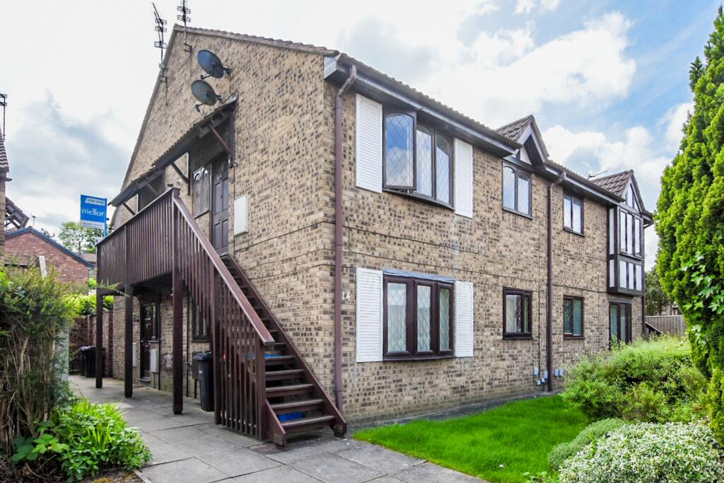 1 bedroom apartment for sale in Cloverdale, Firdale Park, CW8