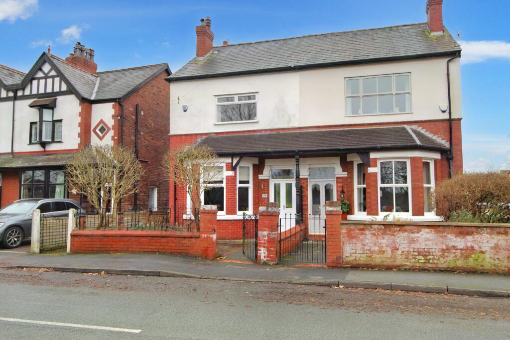 4 bedroom semidetached house for sale in Fairfield Road, Stockton