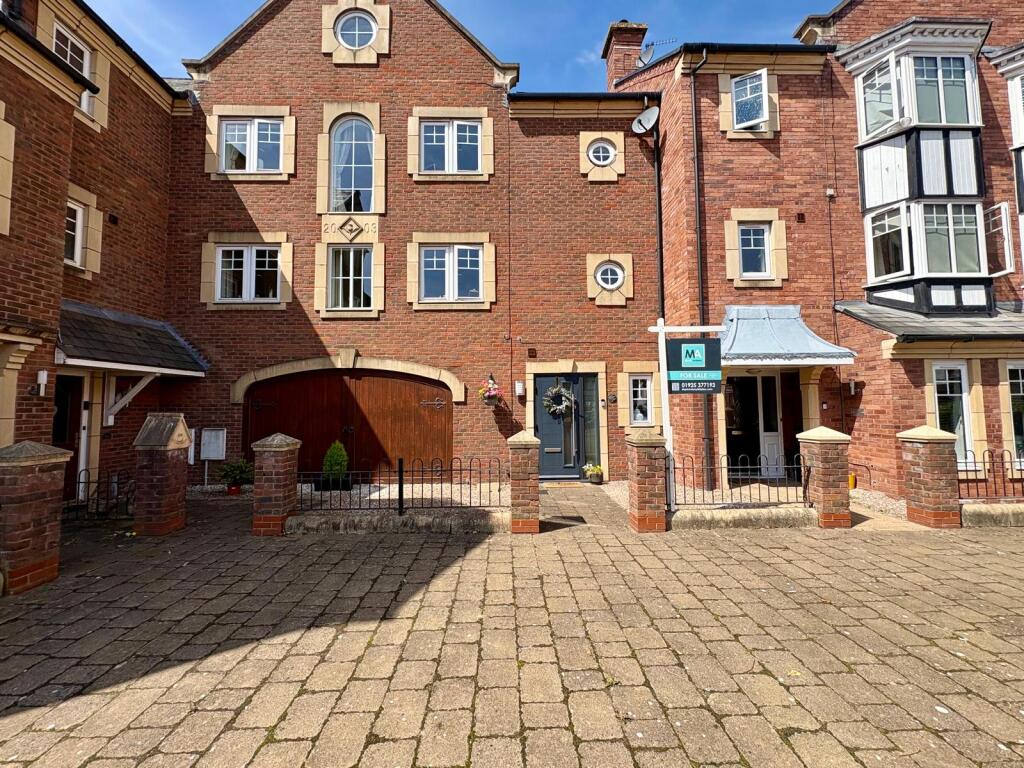 Main image of property: Bainbridge Crescent, Great Sankey