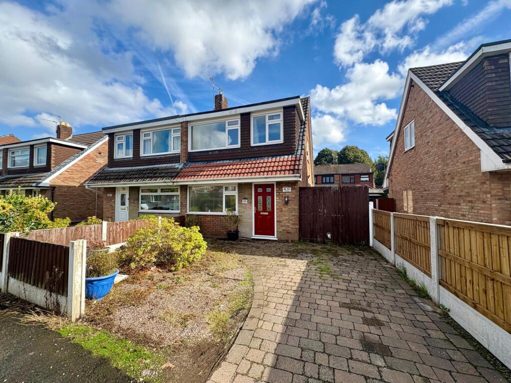 Main image of property: , Broadway Irlam, Manchester