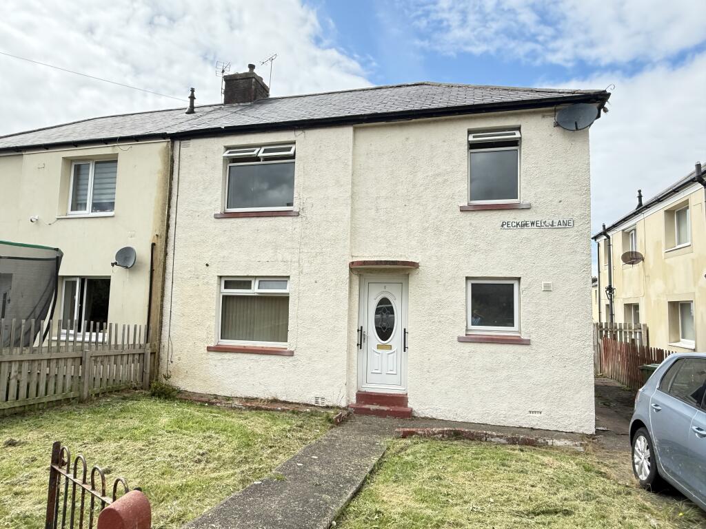 Main image of property: 1 Pecklewell Lane, Maryport, Cumbria CA15 7PU