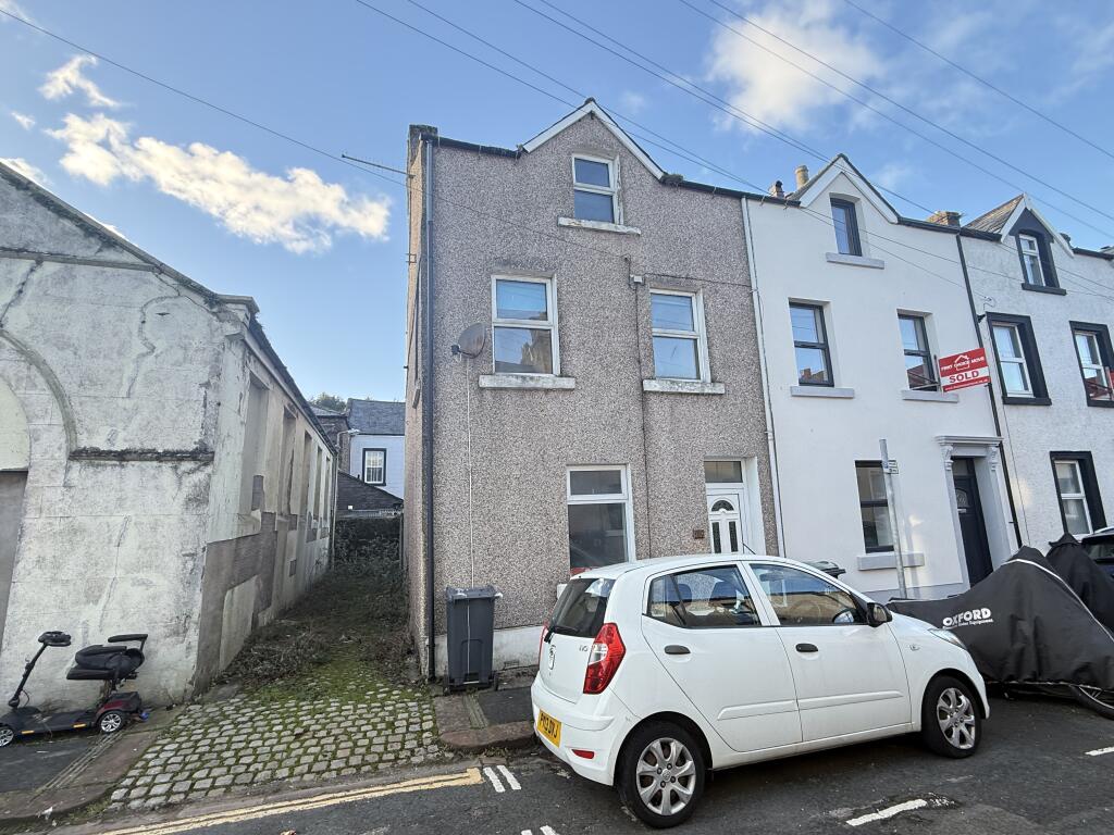 Main image of property: 18 Mill Street, Whitehaven, Cumbria CA28 7QS