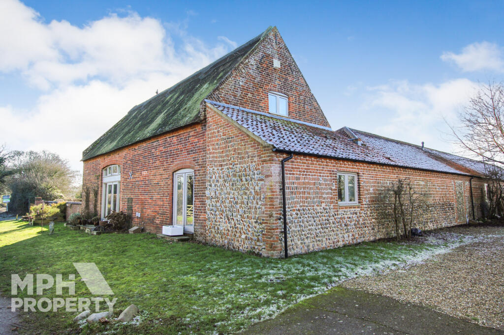 Main image of property: Berry Thatch, Suffield