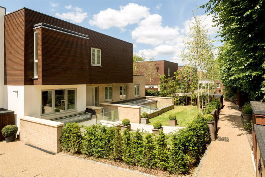 Main image of property: Pembroke Gardens, London, SW14
