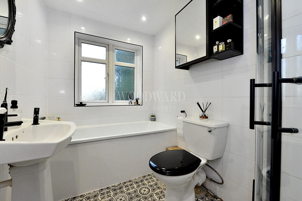 Additional property image - Bowling Alley, Heage
