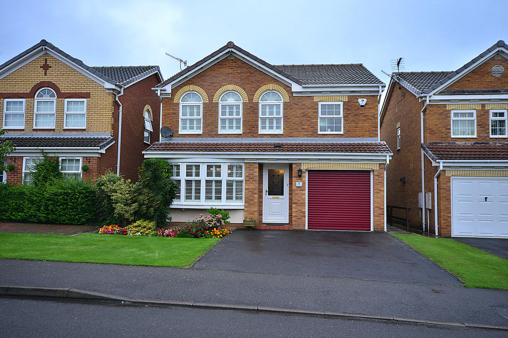 4 bedroom detached house for sale in Sherbourne Drive, Belper, DE56