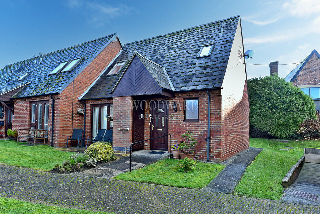 2 bedroom terraced bungalow for sale in Top Farm Court, Kilburn, DE56