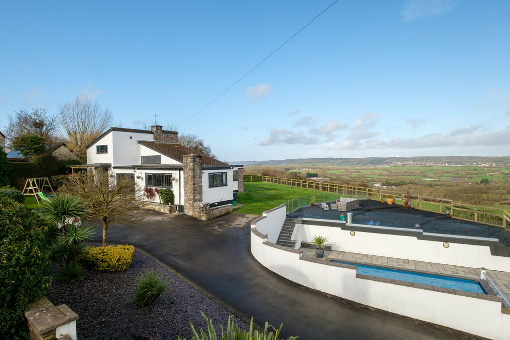 4 bedroom detached house for sale in Highridge Road, Dundry, BS41