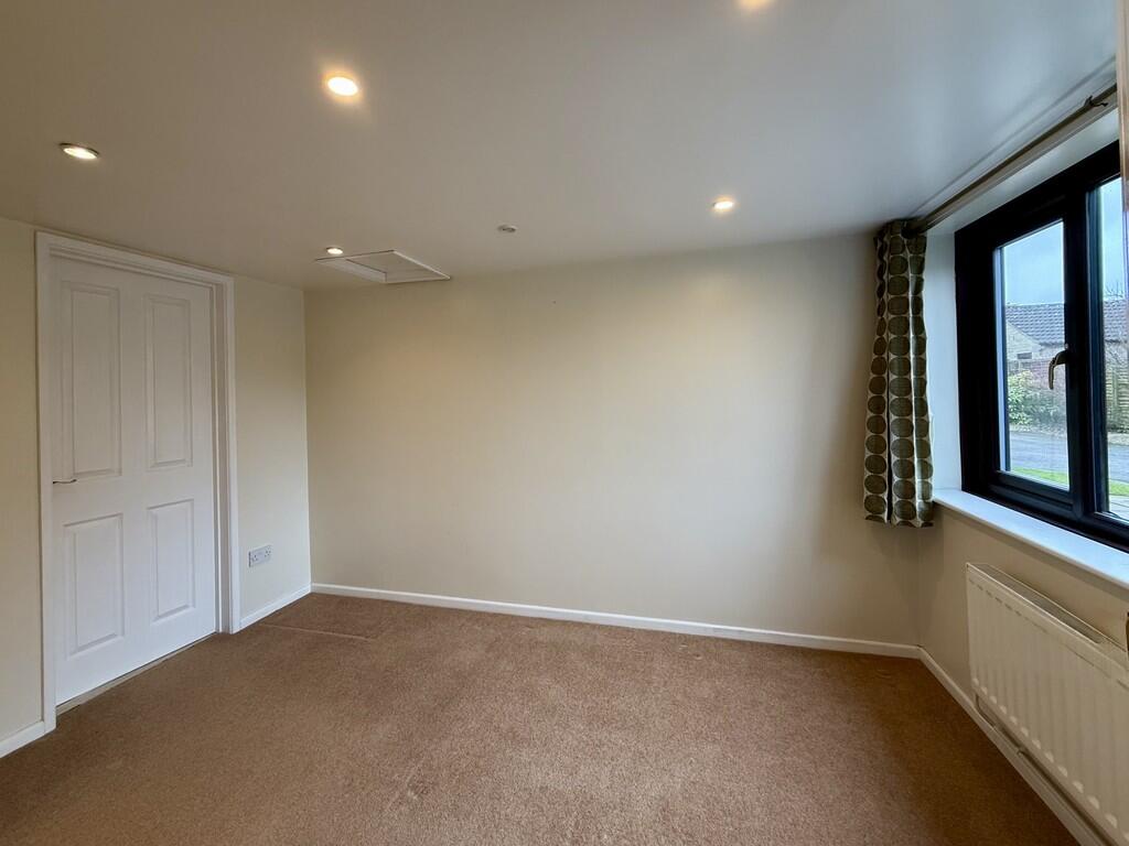 Additional property image - Chardyke Drive, Temple Cloud