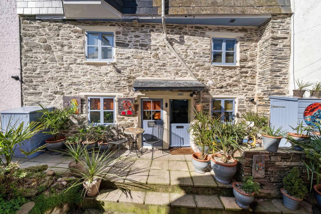 Main image of property: Fore Street, Salcombe