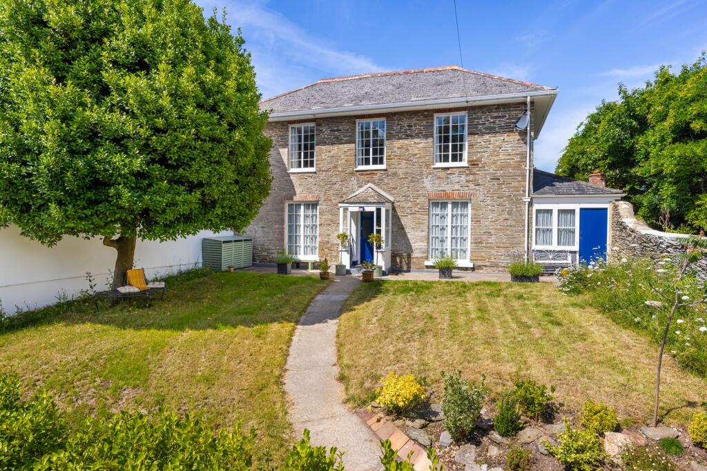 Main image of property: Fore Street, Kingsbridge