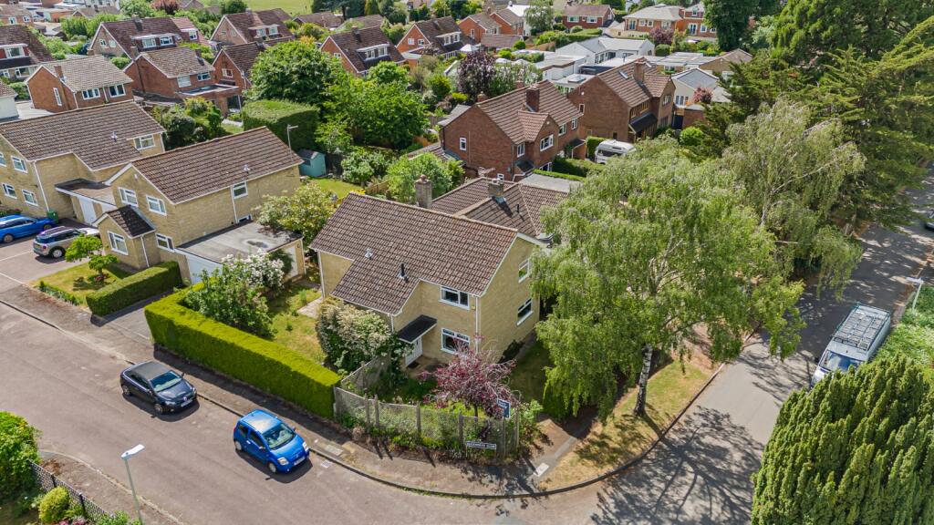 Main image of property: Moorend Road, Leckhampton, Cheltenham, Gloucestershire, GL53