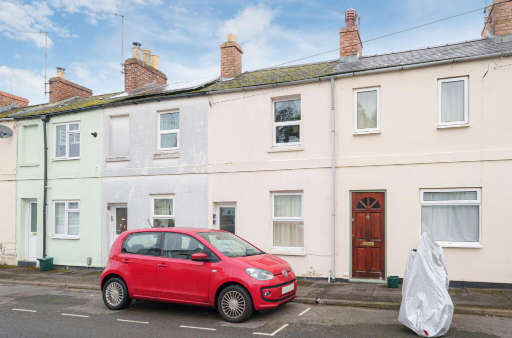 Main image of property: Upper Park Street, Cheltenham, Gloucestershire, GL52
