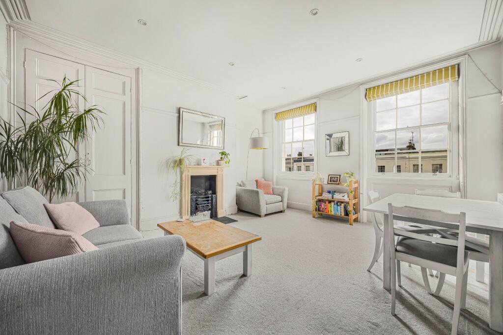 Main image of property: Evesham Road, Cheltenham, Gloucestershire, GL52