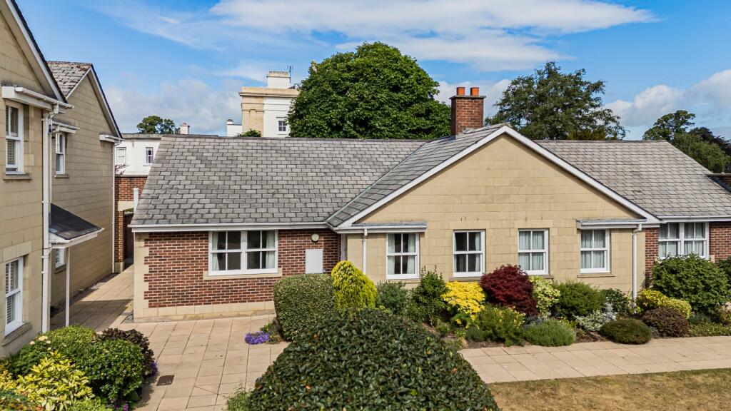 Main image of property: Suffolk Mews, Suffolk Square, Cheltenham, Gloucestershire, GL50