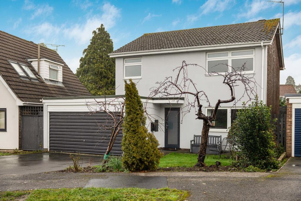 Main image of property: Merestones Close, Cheltenham, Gloucestershire, GL50