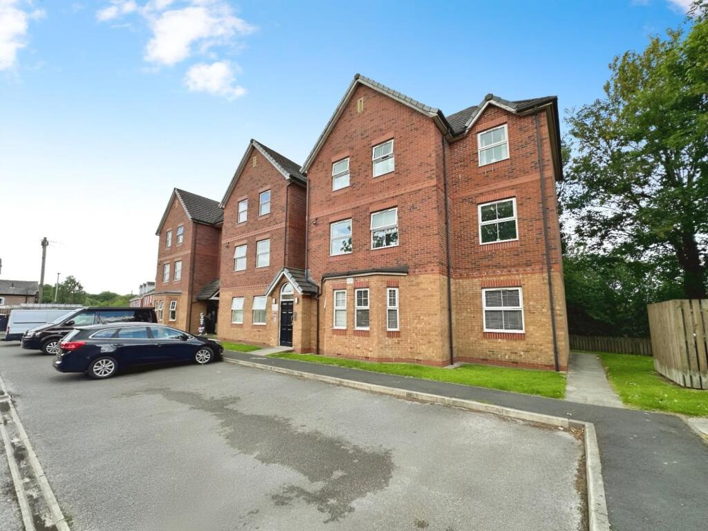 Main image of property: Leigh Road, Atherton, Manchester, M46 0NW