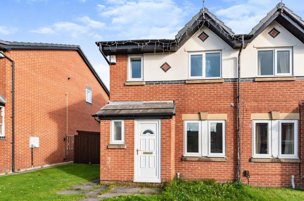 Main image of property: Siddow Common, Leigh