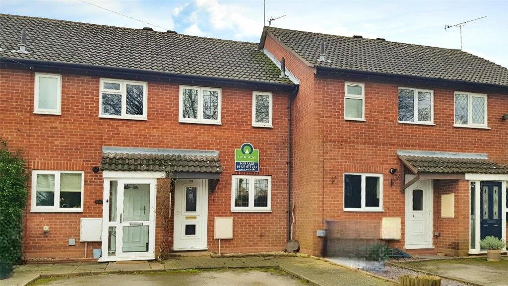 2 bedroom terraced house for sale in The Furrows, Stoke Heath
