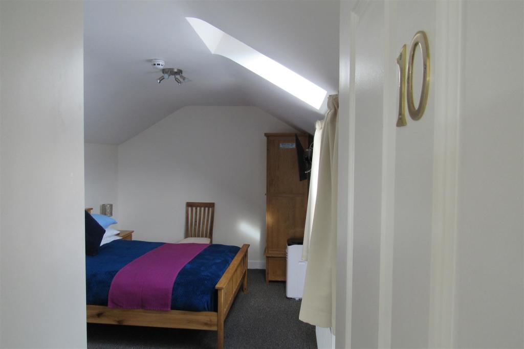 Additional property image - Central Parade, Herne Bay