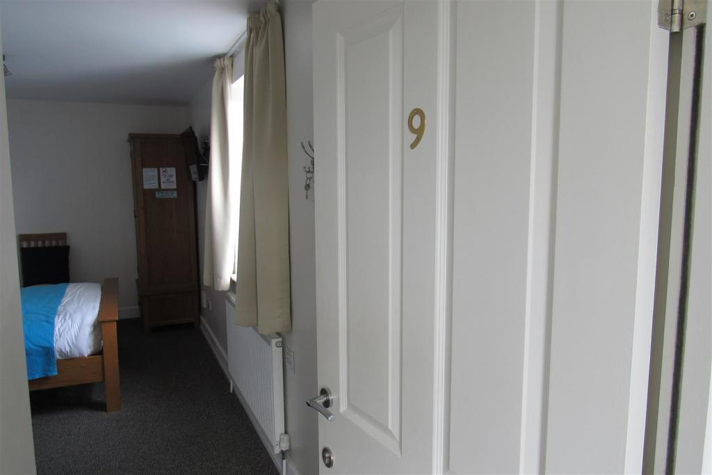 Additional property image - Central Parade, Herne Bay