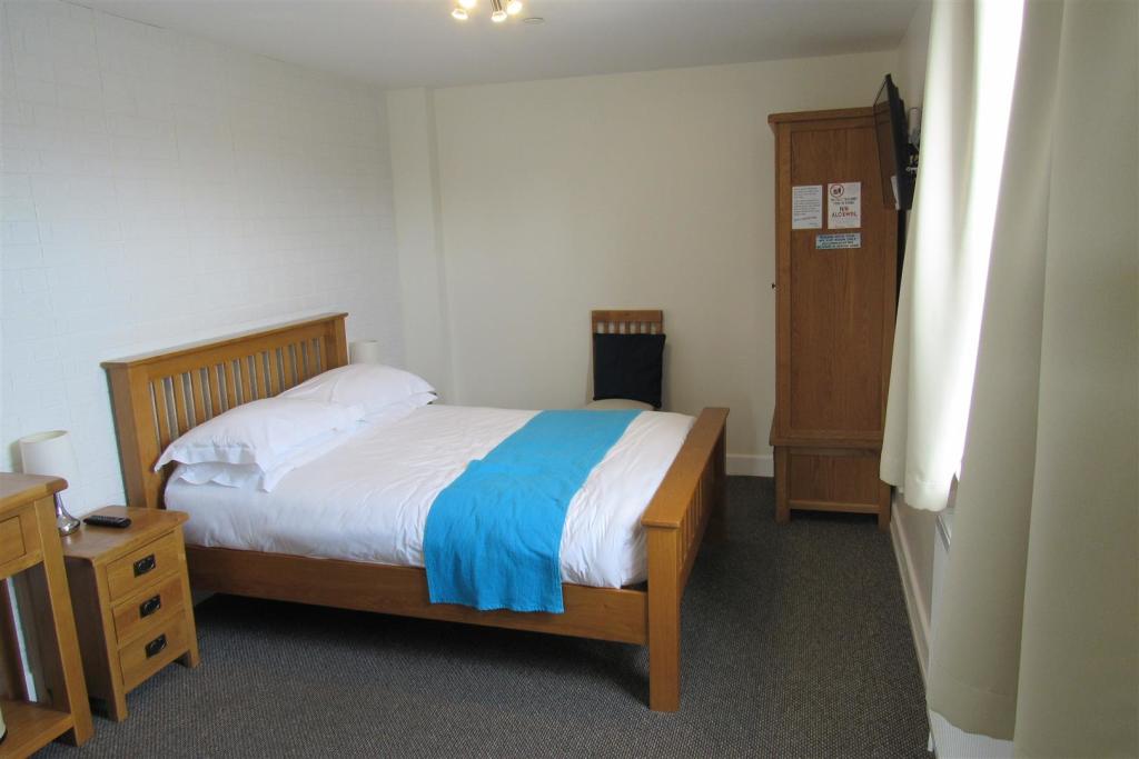 Additional property image - Central Parade, Herne Bay