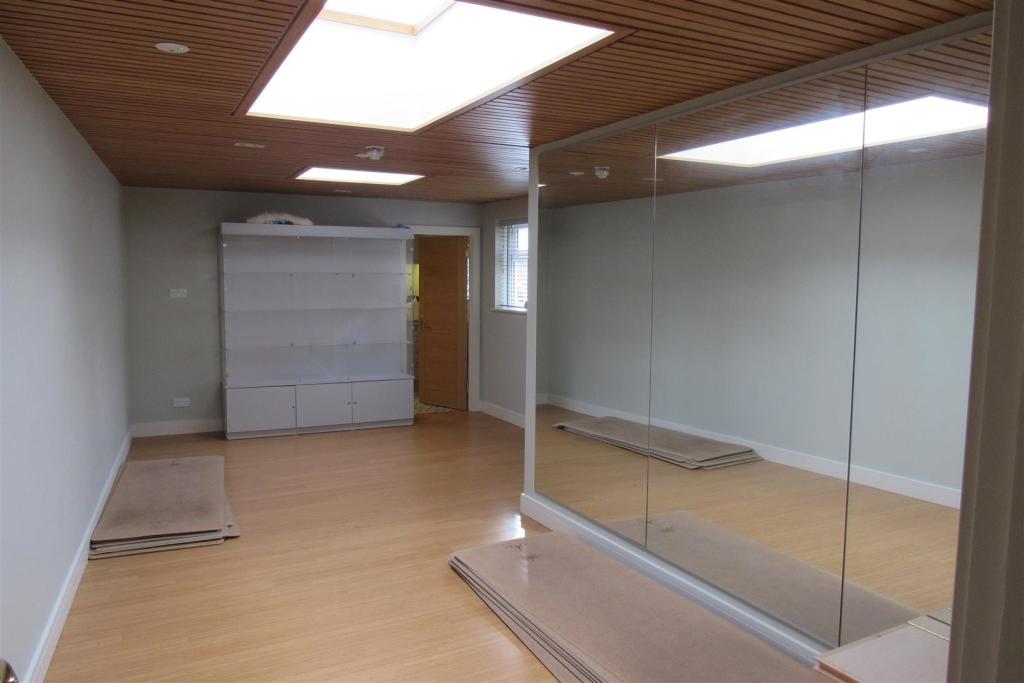 House for sale in Canterbury Road, Whitstable, CT5