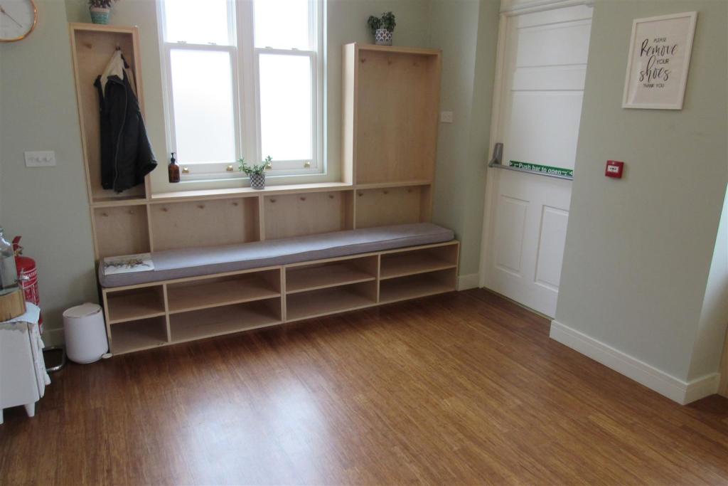 House for sale in Canterbury Road, Whitstable, CT5