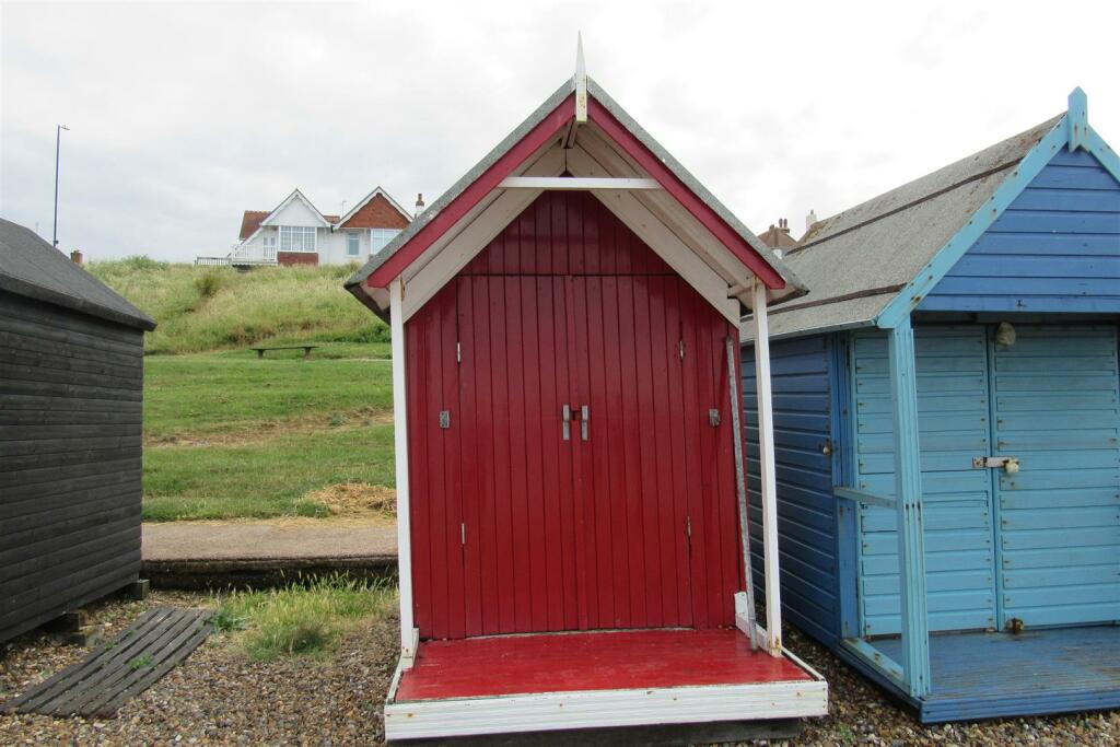 Property for sale in Western Esplanade, Herne Bay, CT6