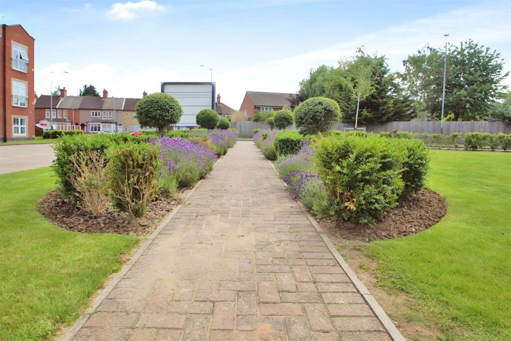 Additional property image - Harrad House, Woodside Park, Rugby