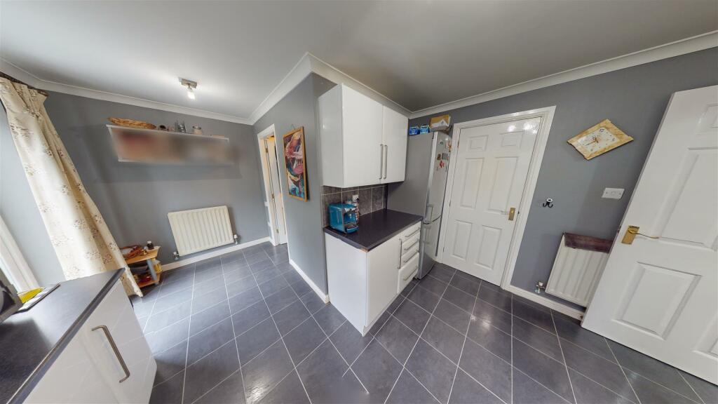 Additional property image - Ridge Drive, Rugby