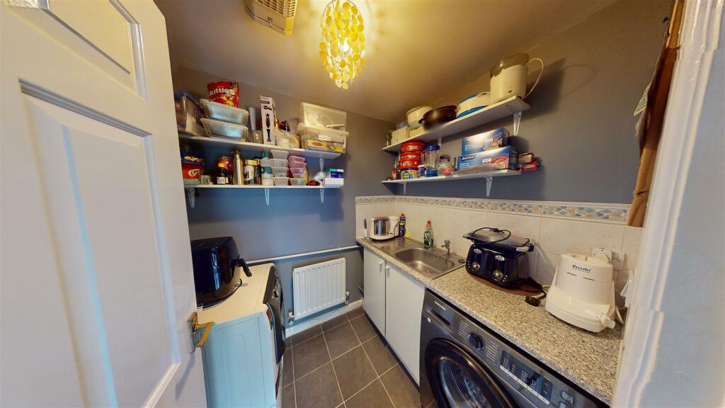 Additional property image - Ridge Drive, Rugby