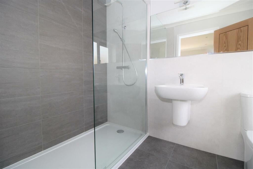 Additional property image - Bilton Lane, Dunchurch, Rugby