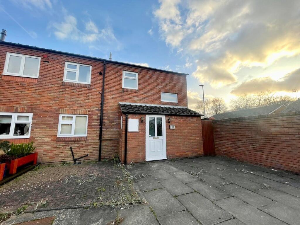 Main image of property: Lincoln Close, Lichfield, WS13 7SW