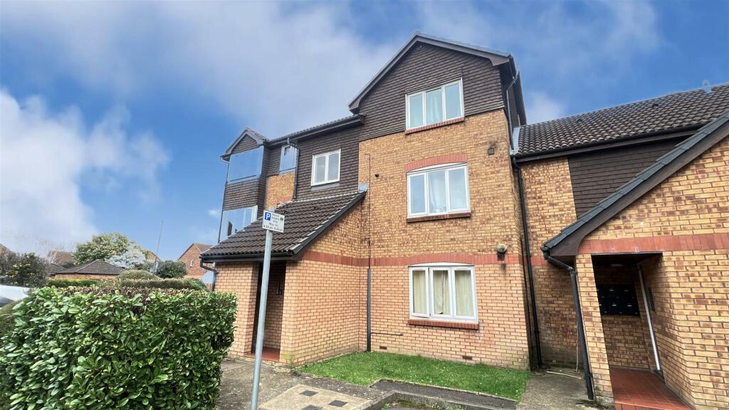 1 bedroom flat for sale in Kipling Drive, Wimbledon, SW19