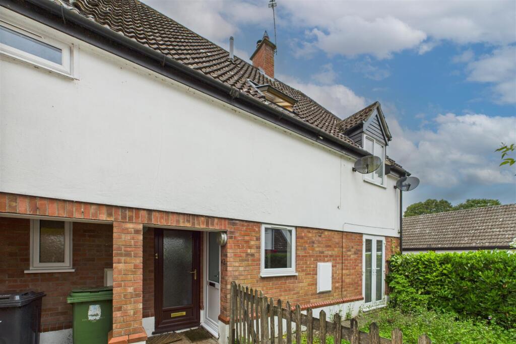 Main image of property: Rectory Gardens, Hingham