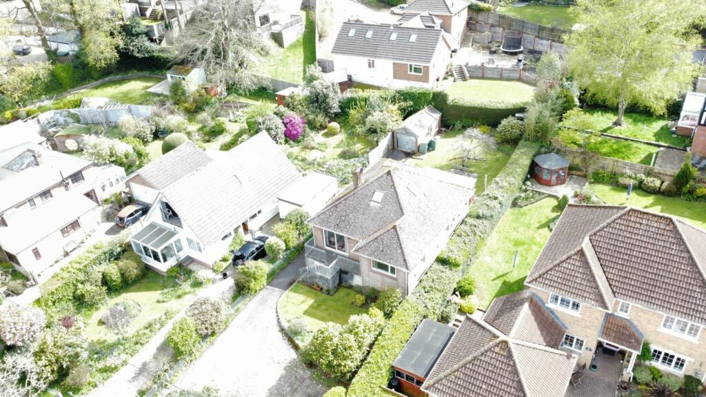 3 bedroom bungalow for sale in Hillside Road, Corfe Mullen, Wimborne