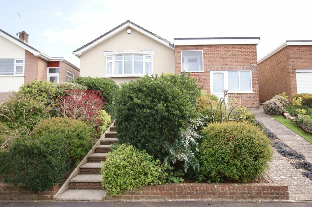 4 bedroom bungalow for sale in Way, Corfe Mullen, Wimborne