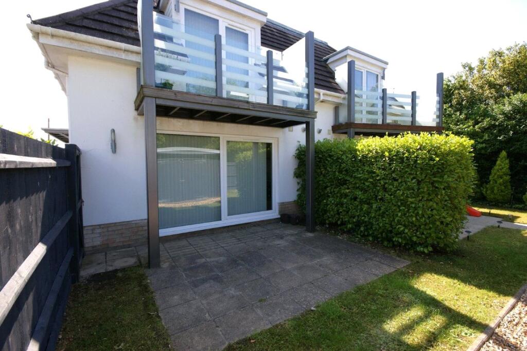 Additional property image - Louise Court, Corfe Mullen, Wimborne, Dorset, BH21
